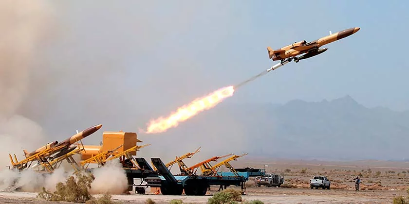 Війна почалася. Іран випустив десятки безпілотників у бік Ізраїлю