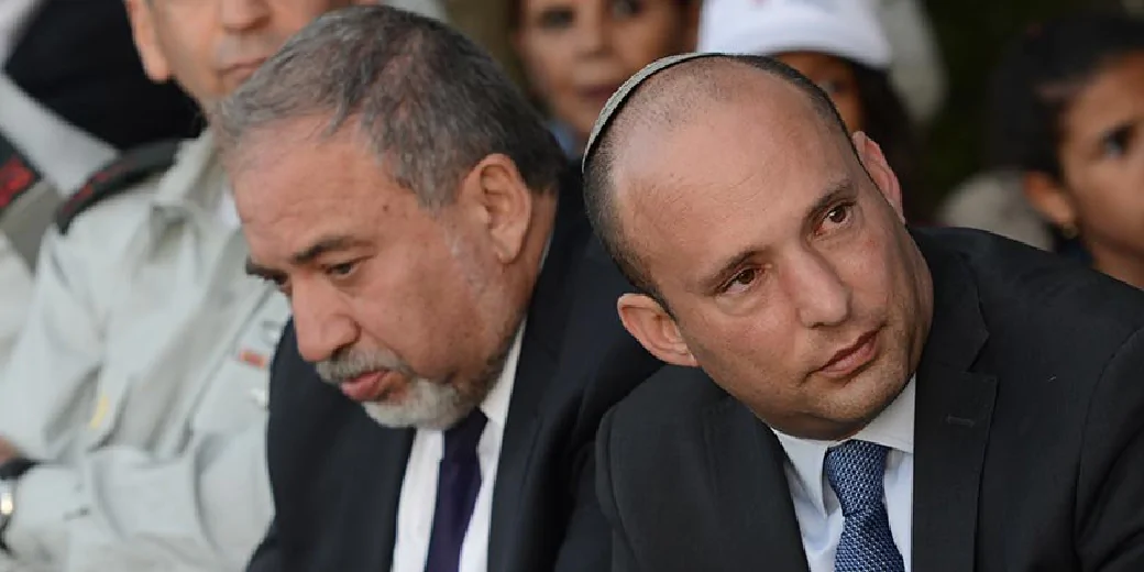 Беннет зустрівся з Ліберманом. Чекаємо на появу нової партії?