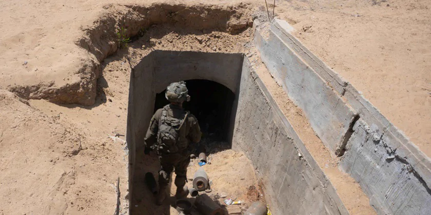 Найбільший завод з виробництва ракет знищили у Рафіасі (відео)