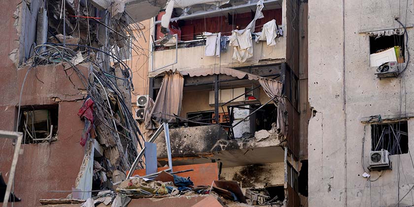 Україна евакуювала з Лівану 30 своїх громадян