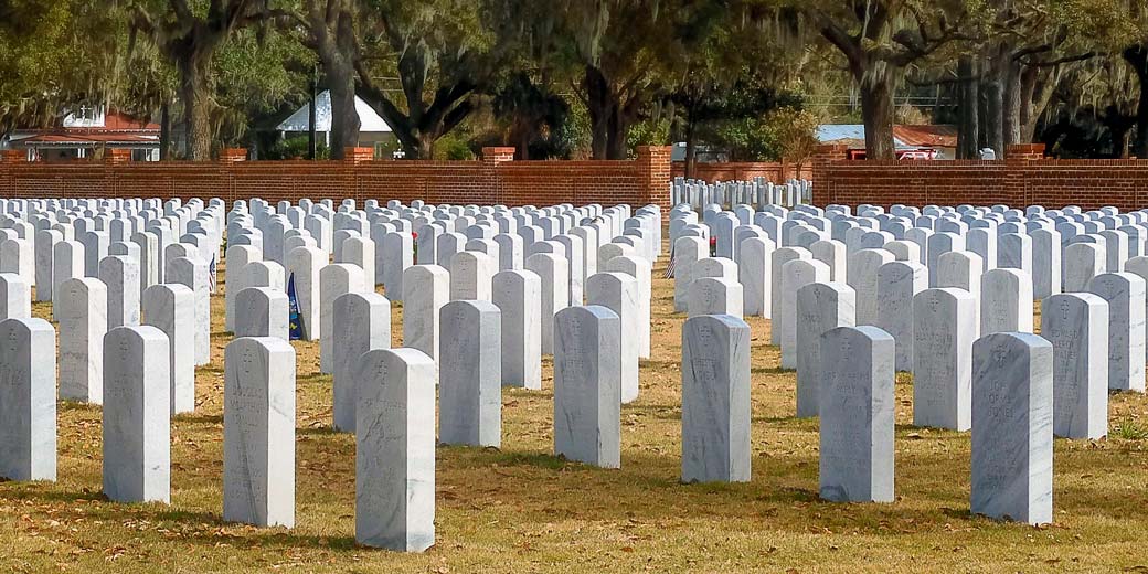 The Telegraph: ХАМАС планував ексгумувати тіла британських солдатів, щоб шантажувати Великобританію