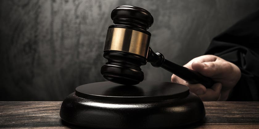 Двох заарештовано за передачу Ірану американських технологій, використаних в атаці на військових США