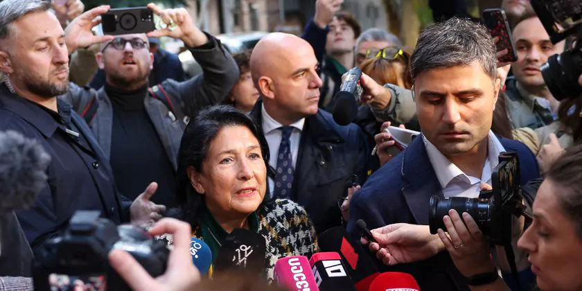 ЄС закликає провести розслідування порушень на виборах у Грузії