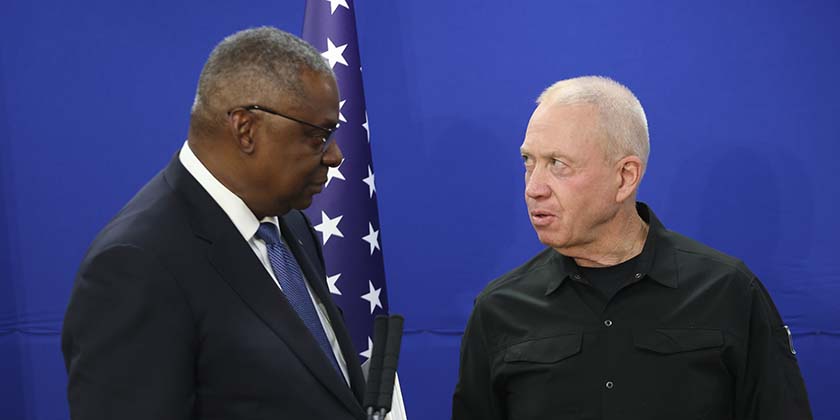 Нічна розмова Остіна та Галанта: США підтримали руйнування інфраструктури «Хізбалли» біля кордону