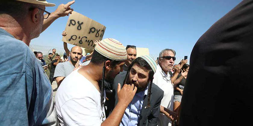 Депутати «Єврейської міці» відвідають заарештованого прес-секретаря Нетаніягу