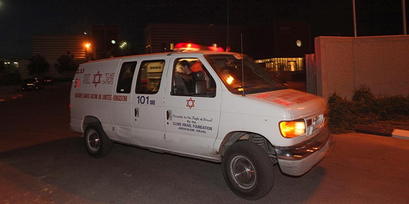 Сотні хворих та поранених жителів Гази евакуювали сьогодні вночі