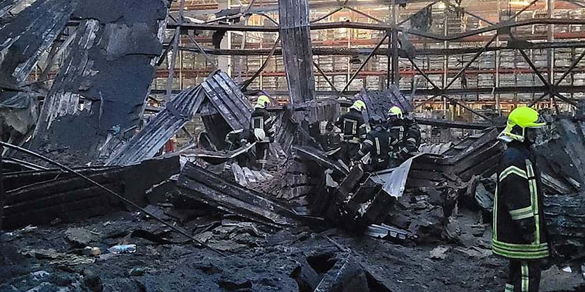 В Одесі ракета вибухнула у центрі житлової забудови