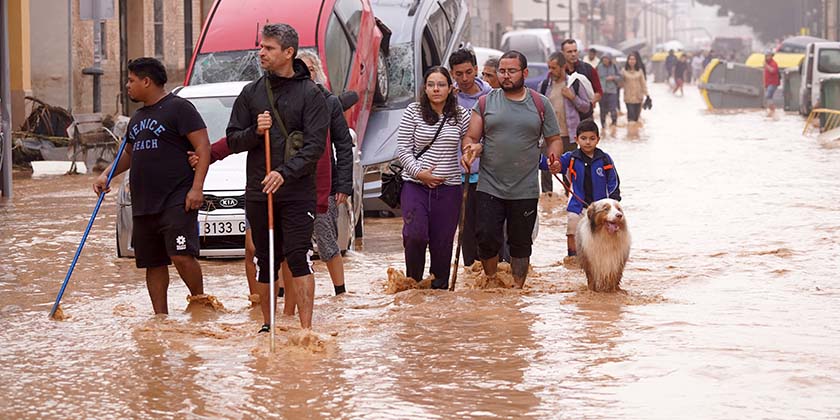 У Барселоні через шторм відкладають авіарейси та скасовують поїзди