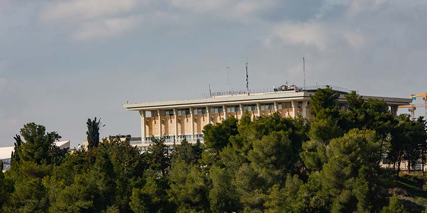 «Єврейство Тори» вимагає подати законопроект про ясла на голосування навіть без більшості