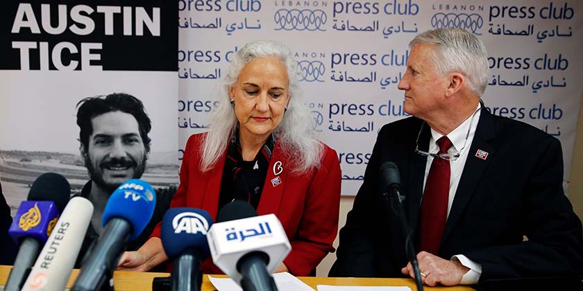 Американські дипломати та посланець щодо заручників у Сирії вперше відвідали Сирію після повалення режиму Асада