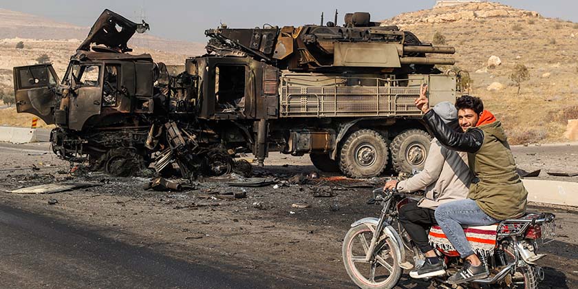 Повстанці в Сирії розповіли, що зроблять зі зброєю, що дісталася від Асада