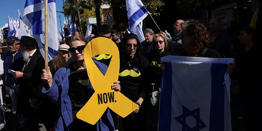 Родич заручниці звинуватив уряд у шантажі та погрозах