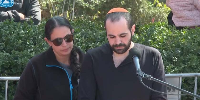 Звільнені заручники розповіли CBS про жахи полону