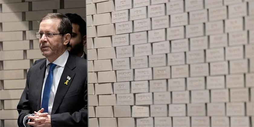 Чому Герцог має відмовитися від підписання закону про судовий переворот