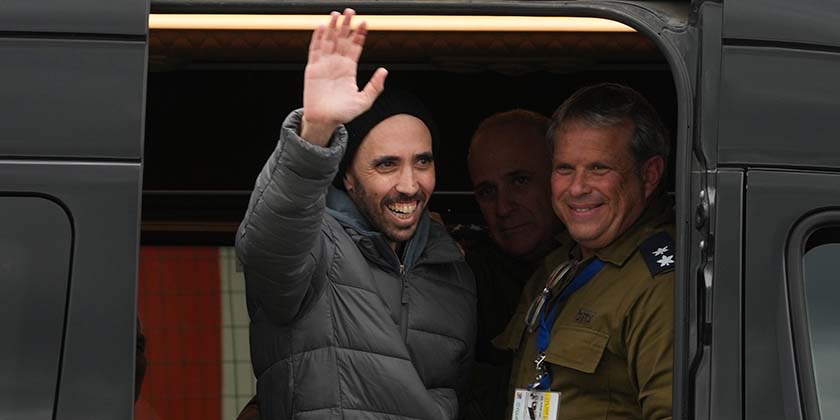 Таль Шохам про умови утримання заручників: «Пили воду з унітаза»