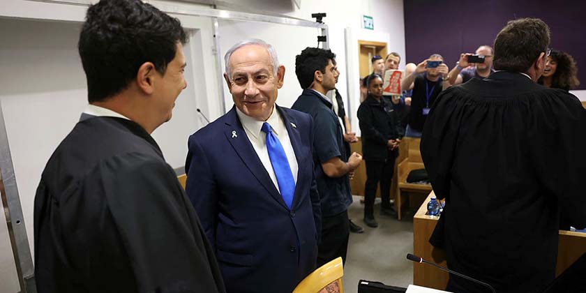 Нетаньягу дає свідчення в суді вже в 28-й раз