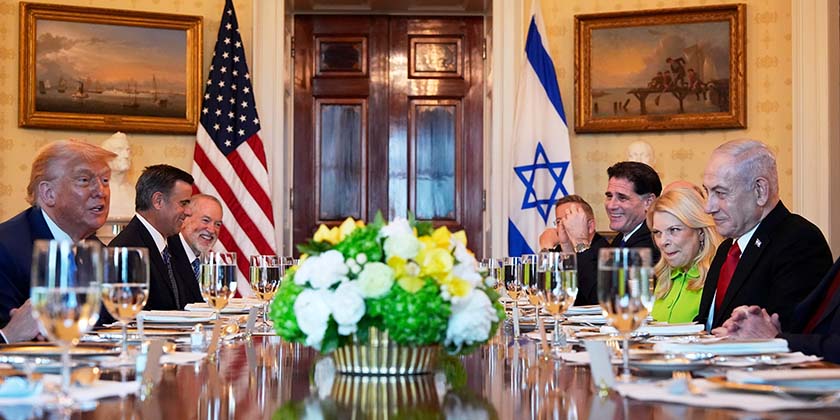 Трамп під час спільної вечері з Нетаньягу у Вашингтоні: «Я — президент, який зупиняє війни»