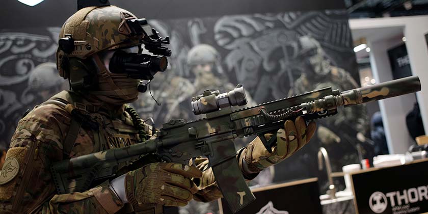 Ізраїль розкритикував рішення Британії обмежити його участь у найбільшій виставці озброєнь DSEI