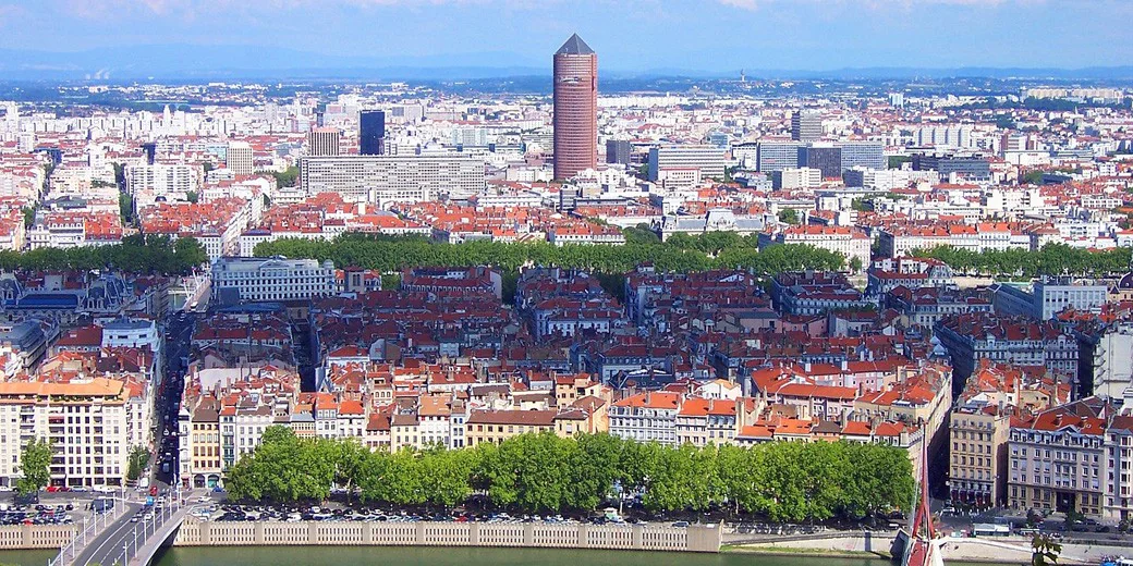 Меморіал жертвам Голокосту в Ліоні осквернили графіті «Свободу Газі»