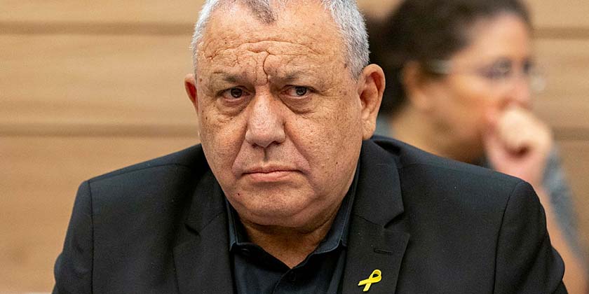 Айзенкот представив альтернативний законопроект про призов