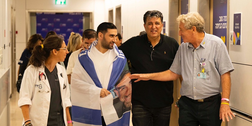 Батько заручника: “Бен-Гвір публікував твіти — і їх били”