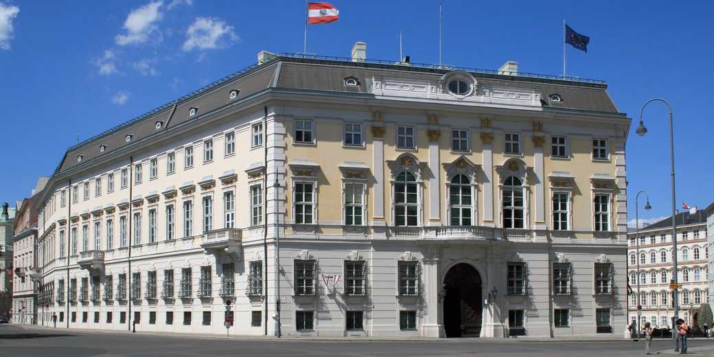 Обвинувачений у тортурах генерал Башара Асада працював на «Моссад» — NYT