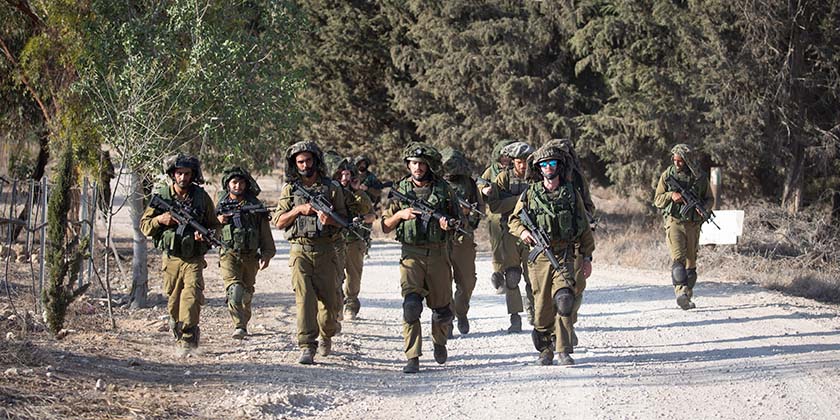 Близько 600 кадрових військових просять достроково звільнити їх із ЦАХАЛу