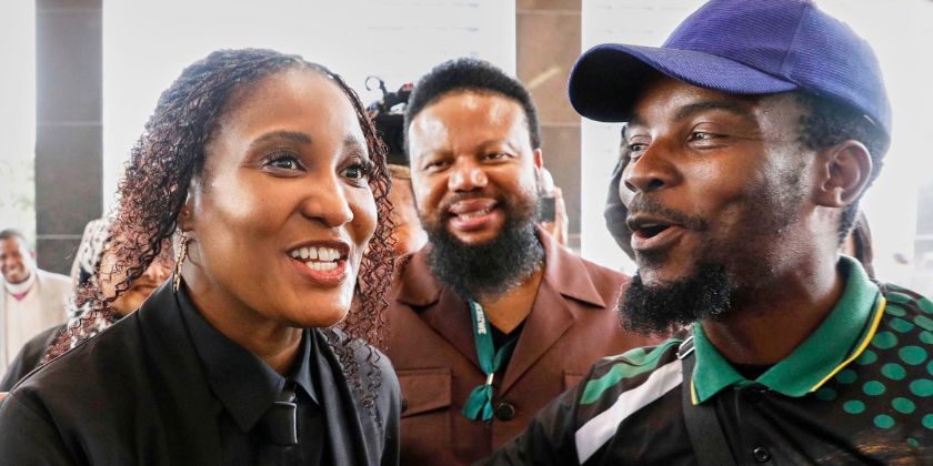 ПАР: Дочка колишнього президента звинувачується у вербуванні чоловіків для війни в Україні