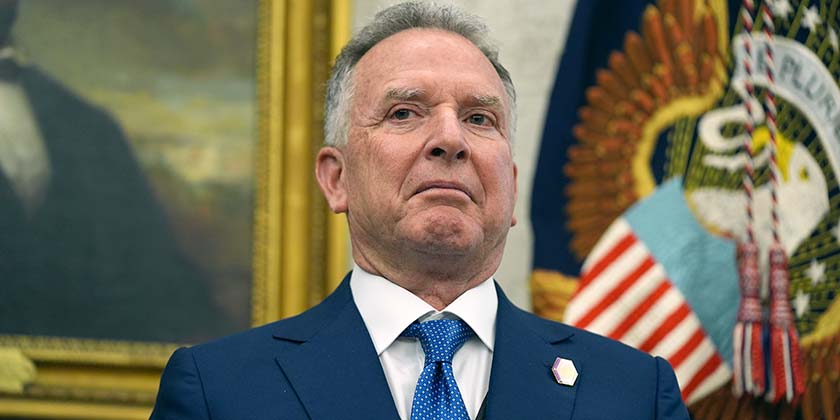 «Зрадник», «російський агент». У США шоковані тим, що Віткофф допомагав росіянам