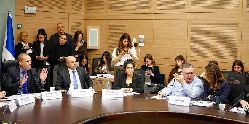 Сім’ї загиблих засуджують «ганебний» закон про призов