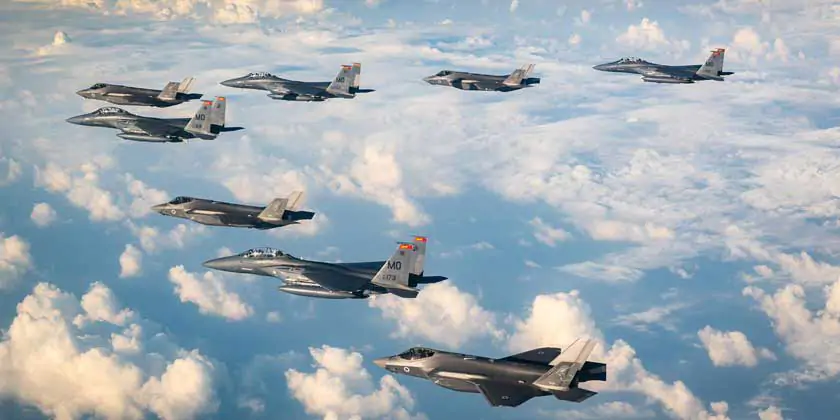 Колишній командувач ВПС: «Або тотальна війна з Іраном, включно з наземним вторгненням, або спроба переговорів»